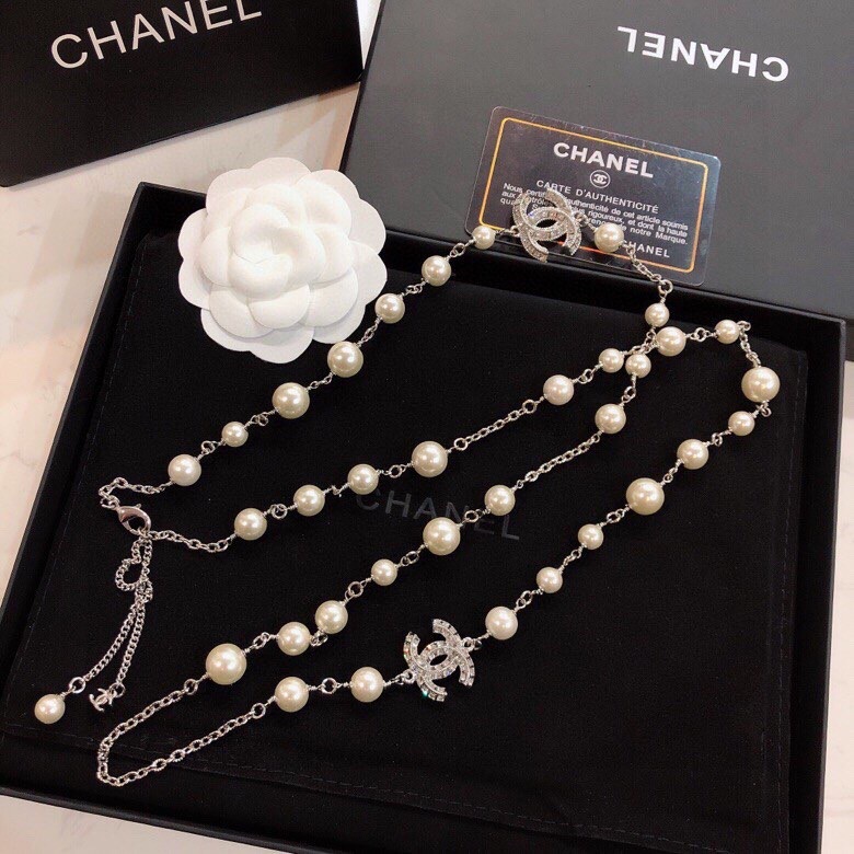 Ch*el brooches